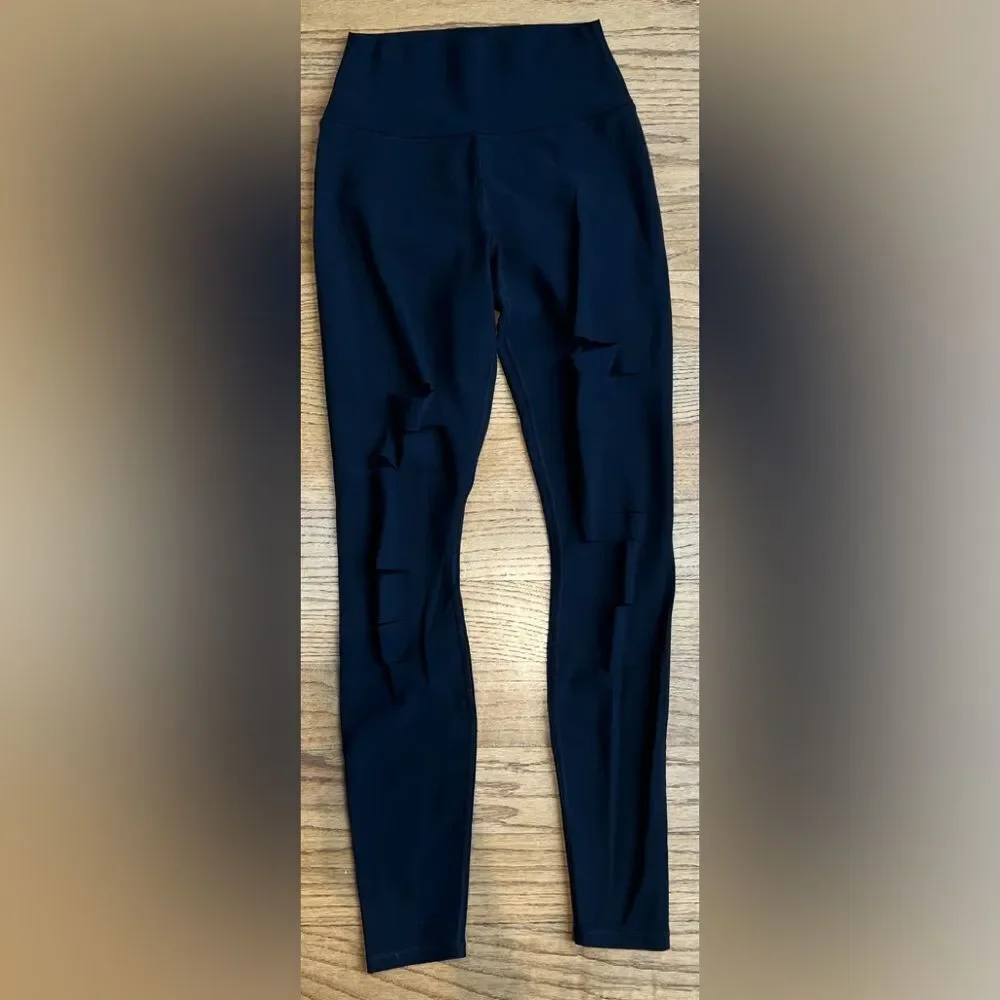 Alo High-Waist Ripped Warrior Legging Black Size Small